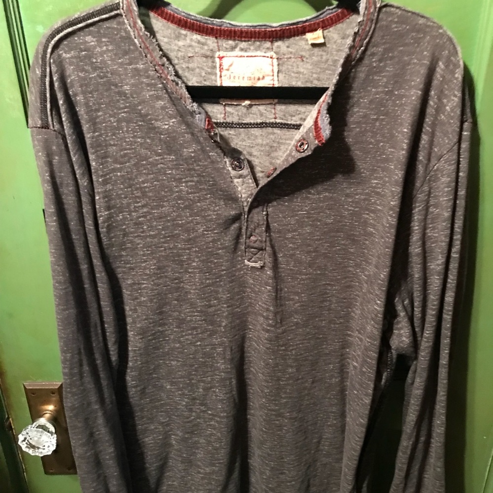 Jeremiah quarter button. Cool shirt, worn once.